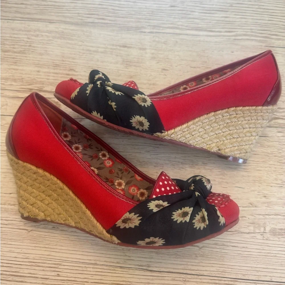 Poetic License Bow Patent Leather detail Espadrilles Wedges Shoes Red 8